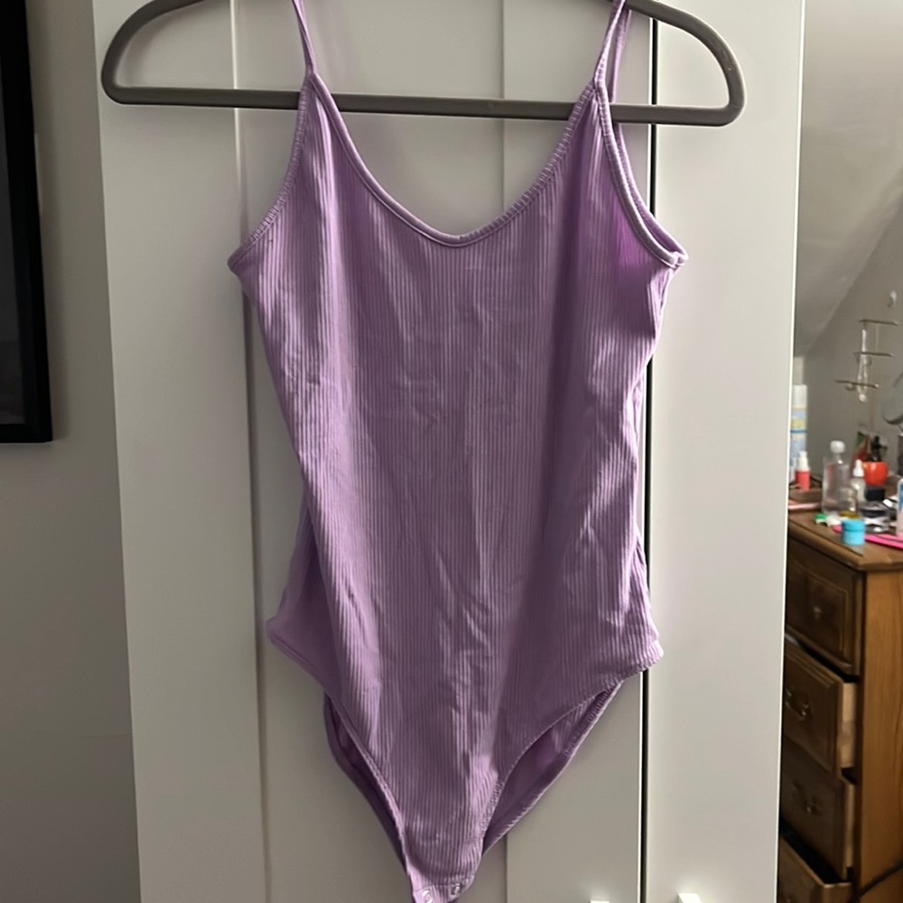 American Eagle Purple ribbed bodysuit